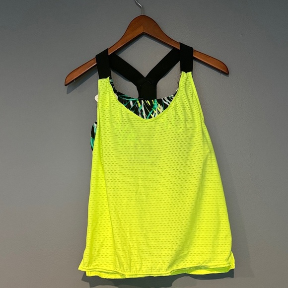ZeroXposur Women's Neon Yellow Tank Top - Picture 2 of 8